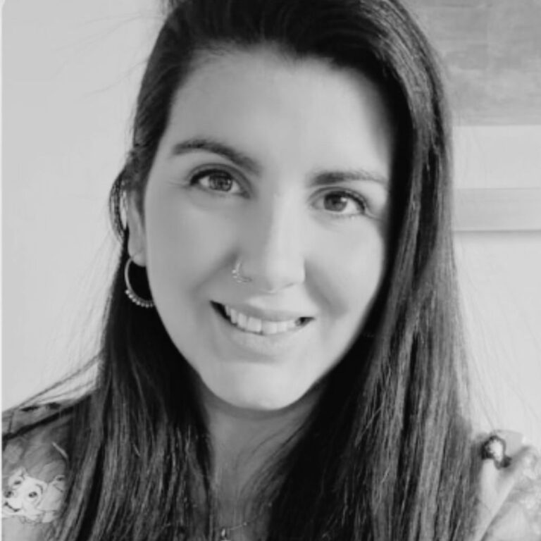 Dra. Nicole Muñoz  - Especialista en Oncología Clínica